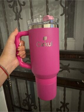 NWOB Cirkul Pink Insulated Mug with Handle 40oz.